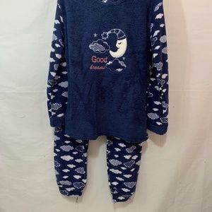 Fawn Women Moon Round Neck Long Sleeve Pajama Top and Pajama Pants Set Size L